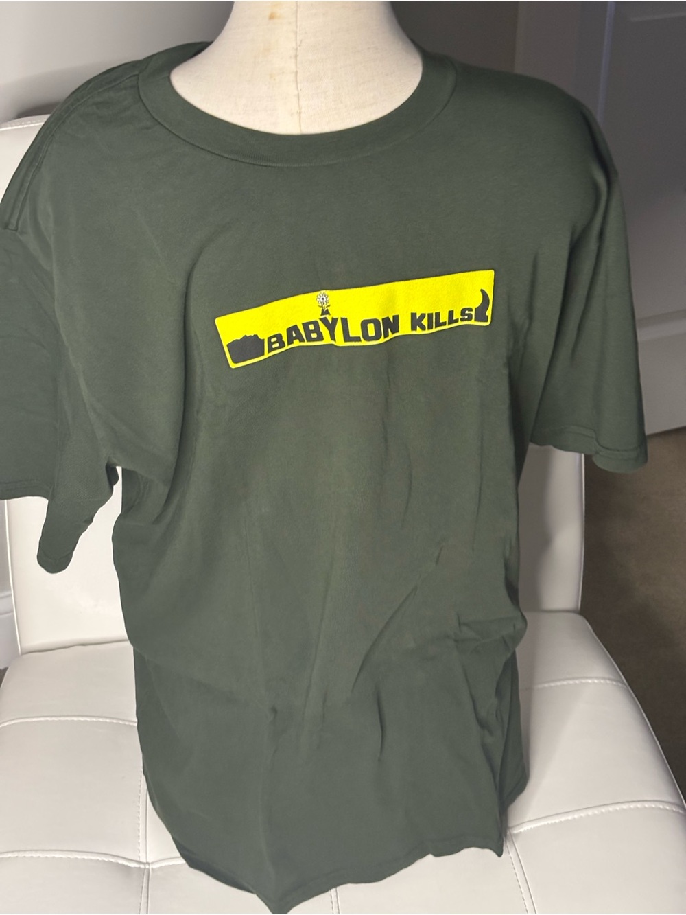 BABYLON “Babylon Kills” Graphic Streetwear T-Shirt Olive Green Size X